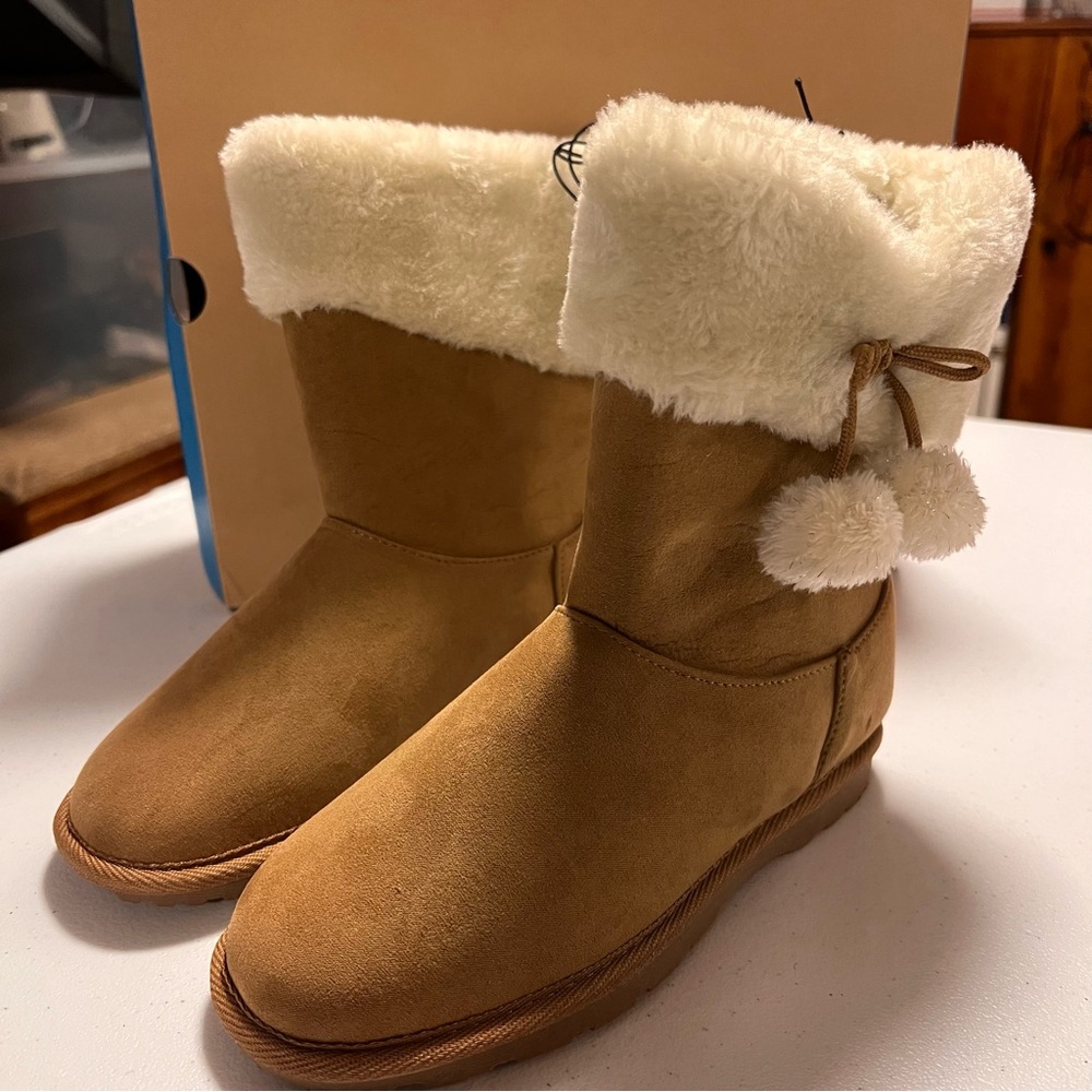 Thereabouts Moccasin Boots - Brand new